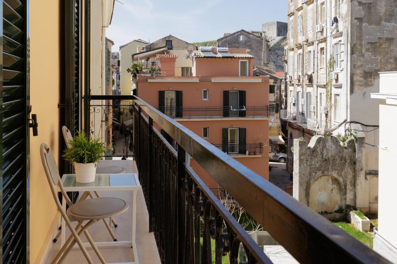 Old Courthouse Apartment Corfu  Экстерьер фото