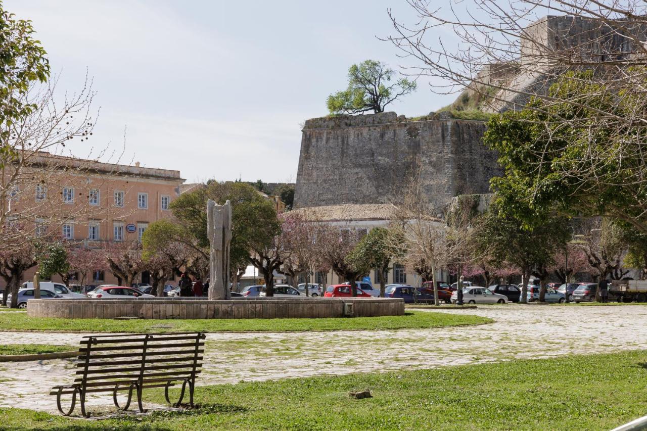 Old Courthouse Apartment Corfu  Экстерьер фото
